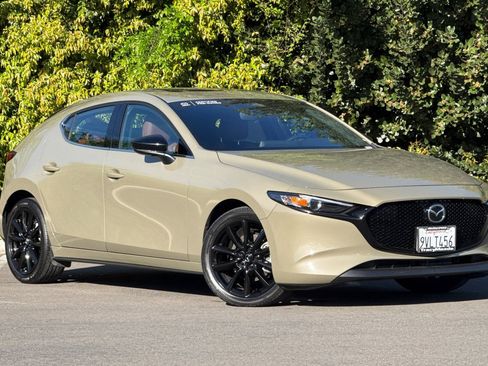 Certified 2025 MAZDA MAZDA3 Carbon image 2