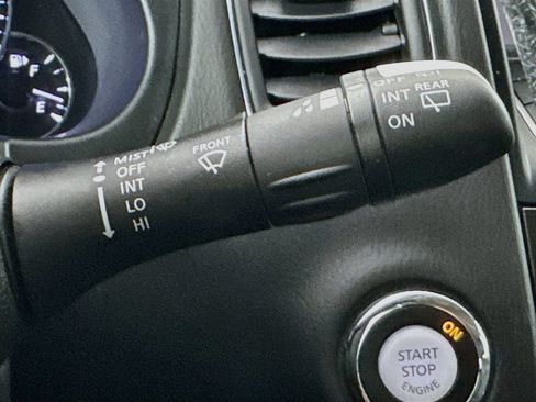 Certified 2017 INFINITI QX50 2WD image 15