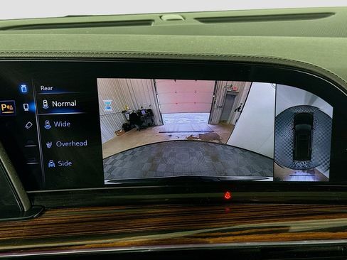 Used 2023 Cadillac Escalade Premium Luxury image 14