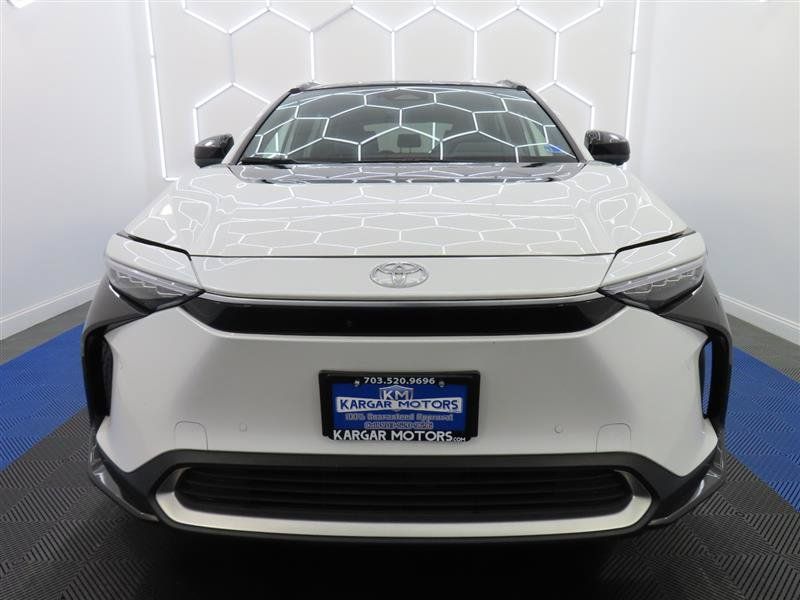 Used 2023 Toyota bZ4X AWD w/ Weather Package image 2