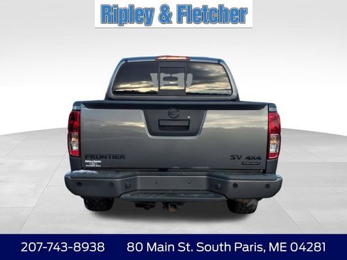 Used 2020 Nissan Frontier SV w/ Midnight Edition Floor Mats AWD/4WD image 6