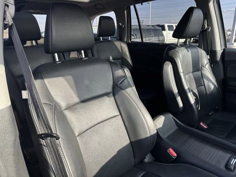 Used 2017 Honda Pilot Elite image 23