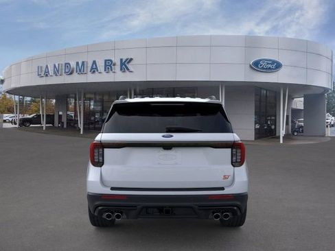 New 2026 Ford Explorer ST w/ Sun And Sound Package image 5