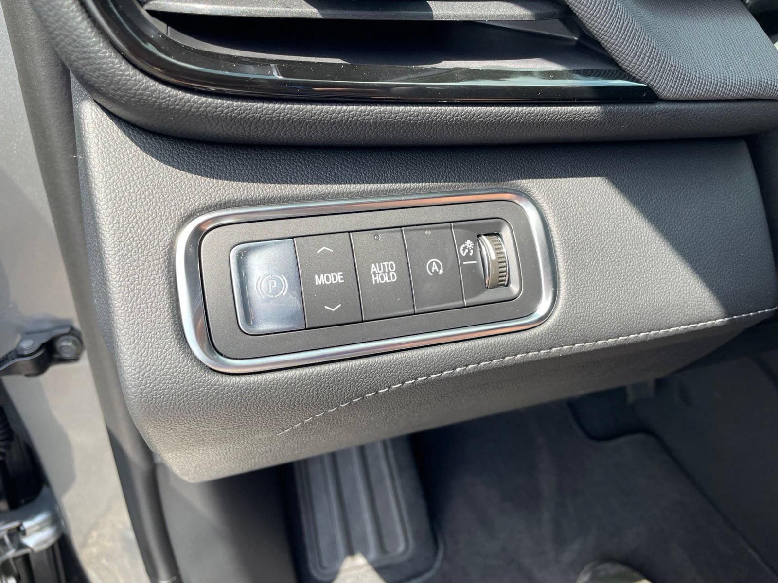 New 2026 Buick Enclave Preferred w/ Power Package FWD image 26