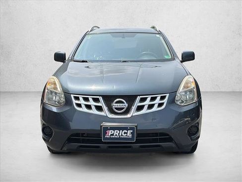 Used 2013 Nissan Rogue SV FWD image 2