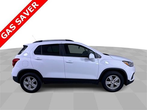 Used 2017 Chevrolet Trax LT image 9