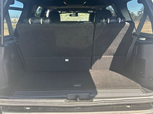 Used 2017 Ford Expedition Limited RWD image 18
