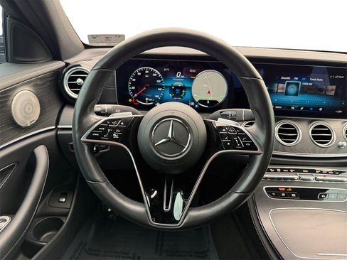 Used 2023 Mercedes-Benz E 350 E 350 4MATIC image 13