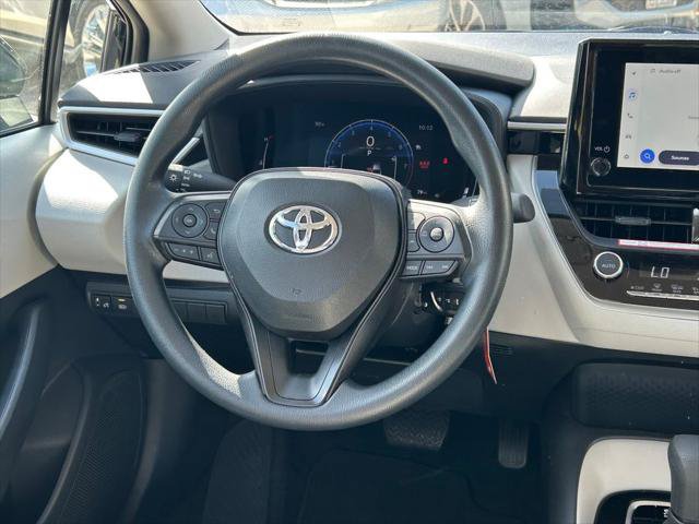 Certified 2026 Toyota Corolla LE FWD image 33