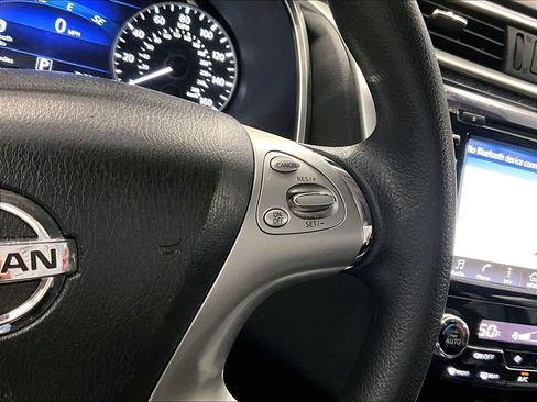 Used 2018 Nissan Murano S AWD/4WD image 19