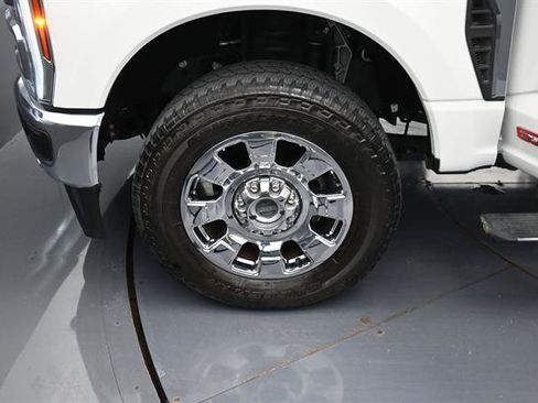 Certified 2024 Ford F250 King Ranch w/ Chrome Package AWD/4WD image 27
