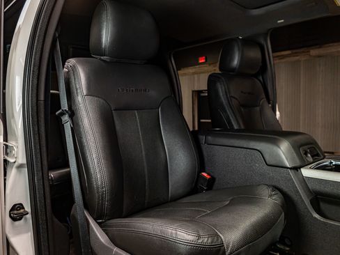 Used 2015 Ford F350 Platinum image 24