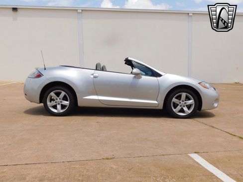 Used 2007 Mitsubishi Eclipse GS image 6