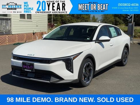 Used 2025 Kia K4 EX image 1