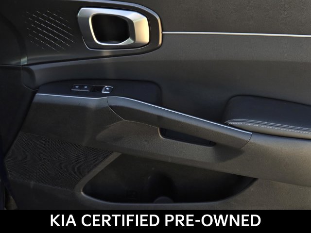 Used 2026 Kia Sorento S w/ S Panoramic Sunroof Package FWD image 8