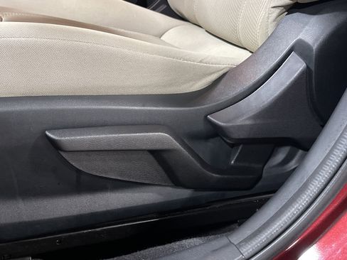 Used 2023 Subaru Impreza Premium image 9