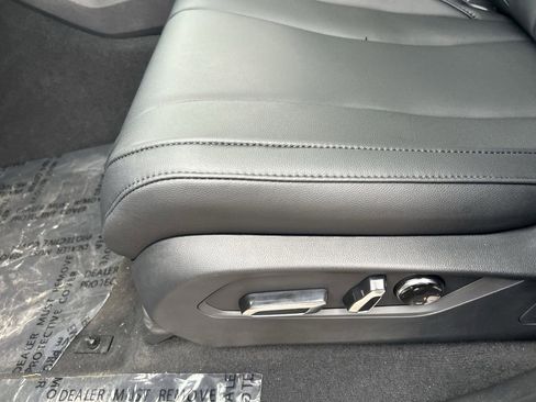 New 2026 Acura MDX SH-AWD image 30