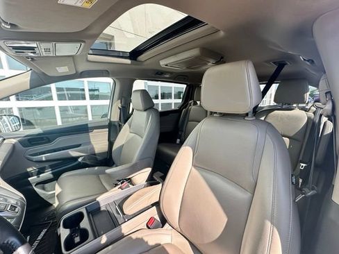 Used 2019 Honda Odyssey EX-L image 5