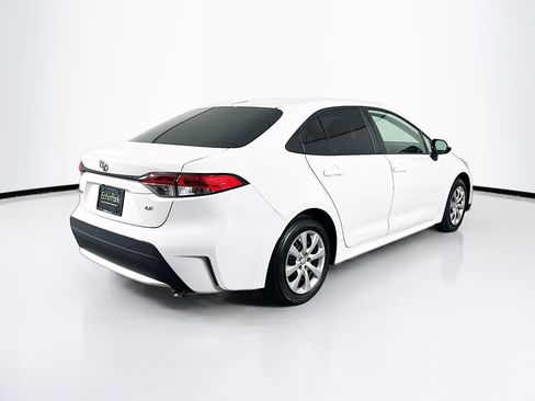 Used 2020 Toyota Corolla LE FWD image 9
