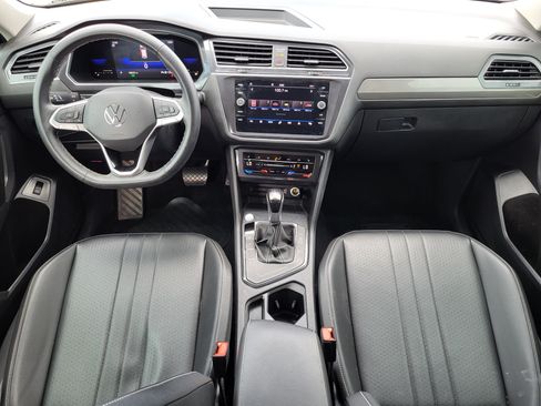 Used 2022 Volkswagen Tiguan SE FWD image 26