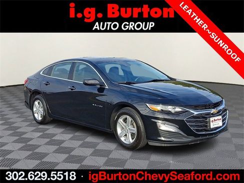 Certified 2025 Chevrolet Malibu LS image 1