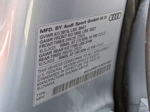 Used 2024 Audi RS Q8 AWD/4WD image 32