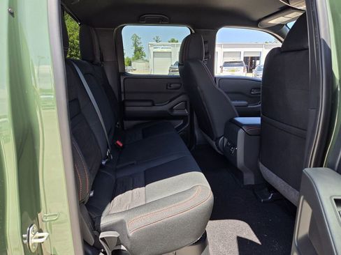 Used 2026 Nissan Frontier PRO-4X w/ Pro-4x Convenience Package AWD/4WD image 16