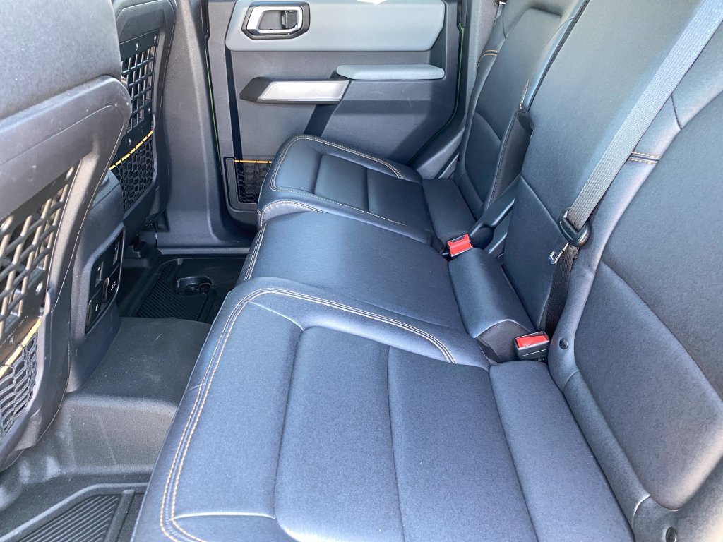 Used 2023 Ford Bronco Badlands AWD/4WD image 13