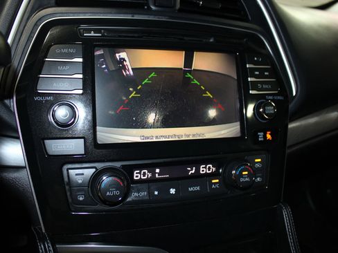 Used 2017 Nissan Maxima 3.5 SV FWD image 16
