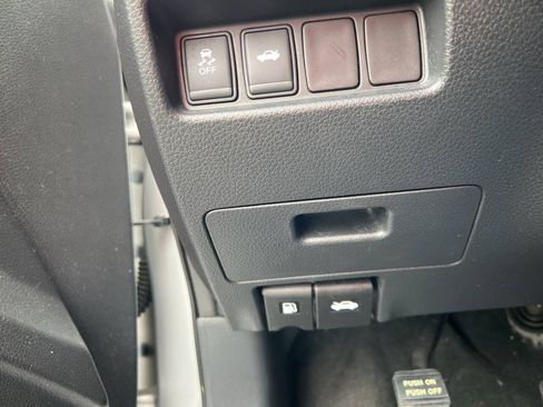 Used 2015 Nissan Altima 2.5 S w/ Power Driver Seat Package FWD image 19