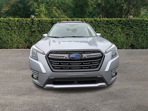 Used 2022 Subaru Forester Touring w/ Popular Package #3 image 9