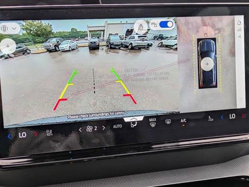 New 2025 Ford Expedition Active image 13