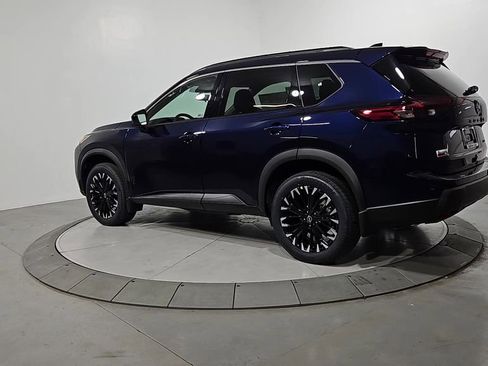 New 2026 Nissan Rogue SV image 3