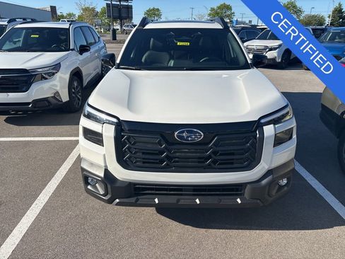 Certified 2026 Subaru Outback Limited AWD/4WD image 2