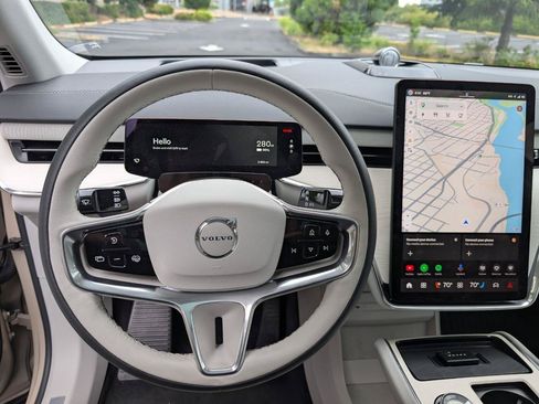 Used 2025 Volvo EX90 Ultra AWD/4WD image 20