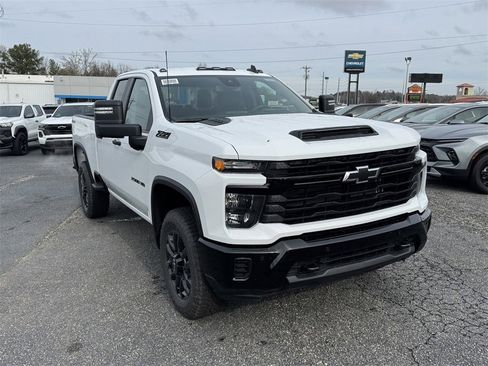 New 2026 Chevrolet Silverado 2500 Custom w/ Custom Value Package image 3