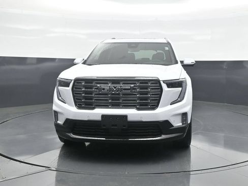 Used 2026 GMC Acadia Denali Ultimate w/ LPO, Floor Liner Package AWD/4WD image 2