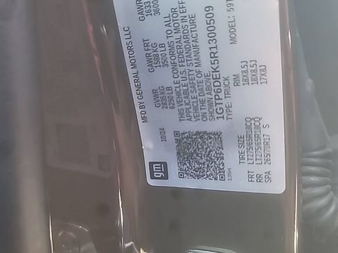Used 2024 GMC Canyon AT4 AWD/4WD image 14