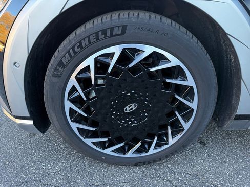 Certified 2024 Hyundai Ioniq 5 Limited image 23