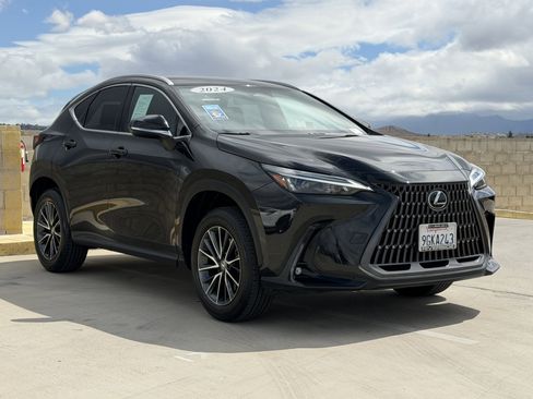 Certified 2024 Lexus NX 250 FWD image 2