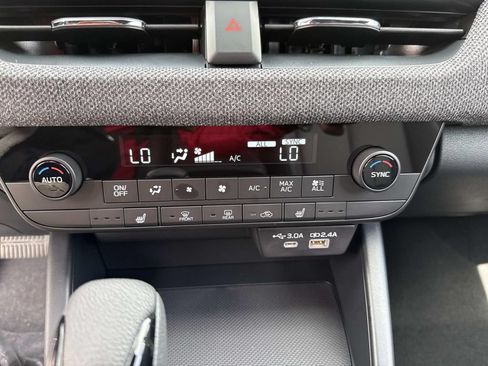 New 2026 Subaru Outback Premium AWD/4WD image 28