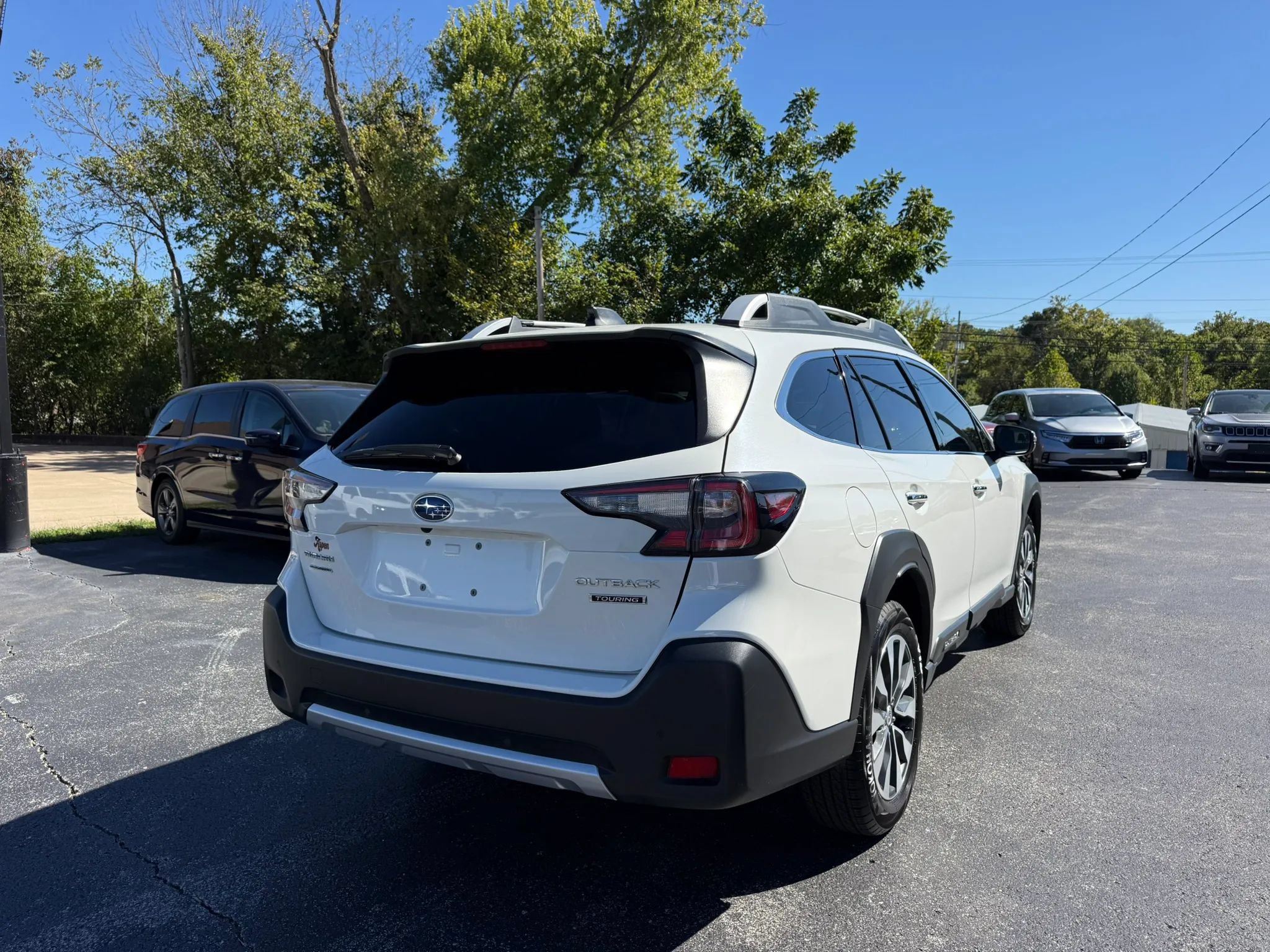 Used 2025 Subaru Outback Touring AWD/4WD image 6