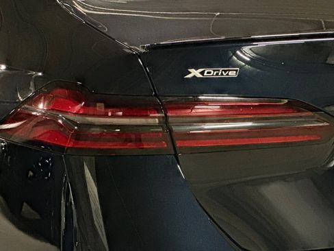 New 2027 BMW 530i xDrive w/ M Sport Package AWD/4WD image 26