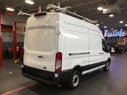 Used 2021 Ford Transit 250 148 High Roof RWD image 5