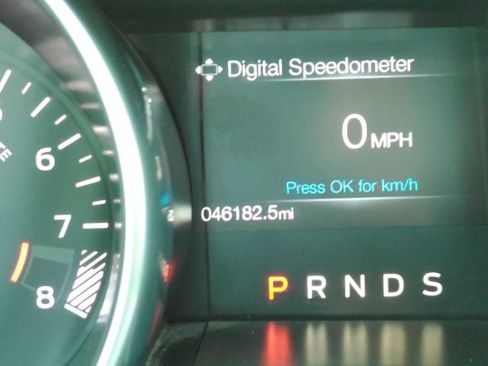 Used 2019 Ford Mustang GT Premium RWD image 37