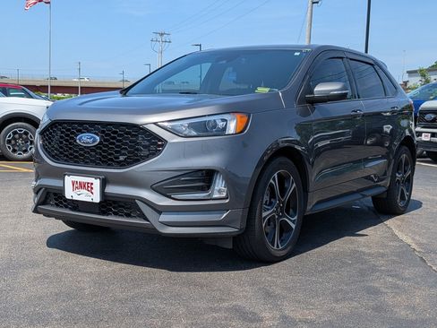 Used 2022 Ford Edge ST AWD/4WD image 9