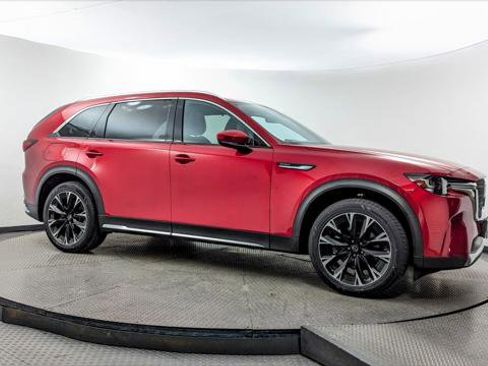 Used 2024 MAZDA CX-90 Plug-In Hybrid w/ Premium Plus image 11