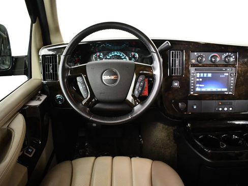 Used 2013 GMC Savana 1500 AWD image 22