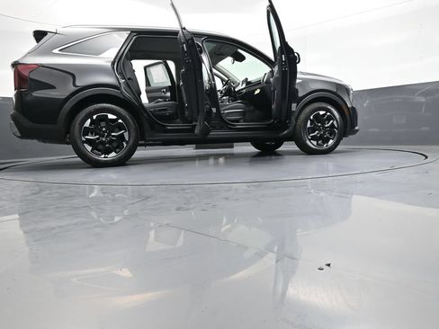 New 2026 Kia Sorento S w/ S Panoramic Sunroof Package FWD image 49