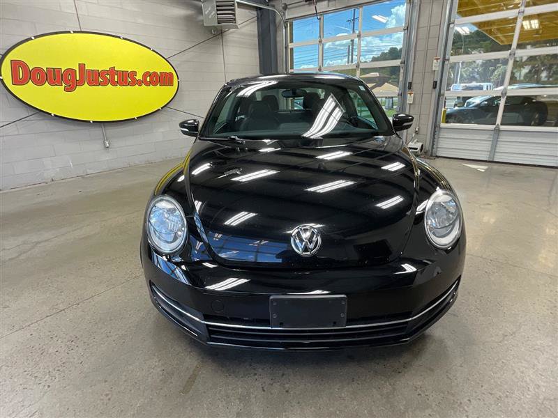 Used 2015 Volkswagen Beetle TDI FWD image 8